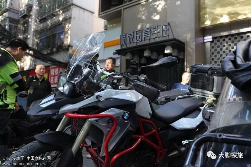在西安骑摩托车，到底有多扎心又有多上头？