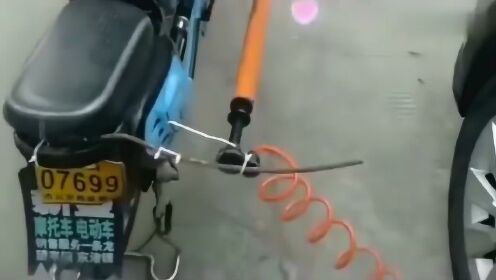 电动车怎么打气？别笑，这可能是你一直没搞懂的小事
