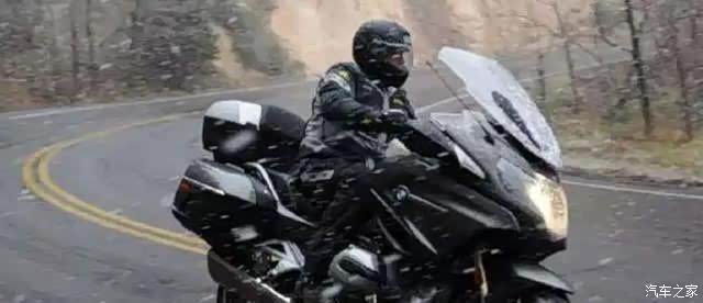 冬天骑摩托车保暖神器，从冻成狗到不想下车，我亲测有效的全套方案