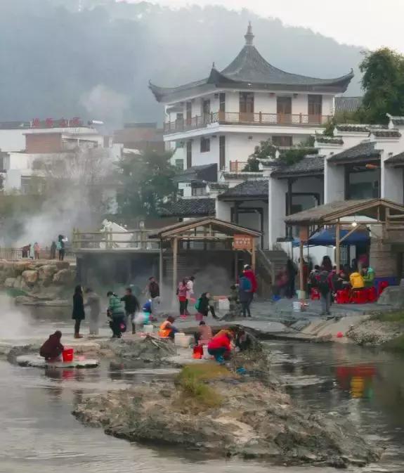 张家界新闻头条疫情，山城烟火气里的那些新变化，一次说清