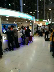 泰国曼谷疫情亲历记，从素万那普机场到巷口711，那些没人明说却很重要的事