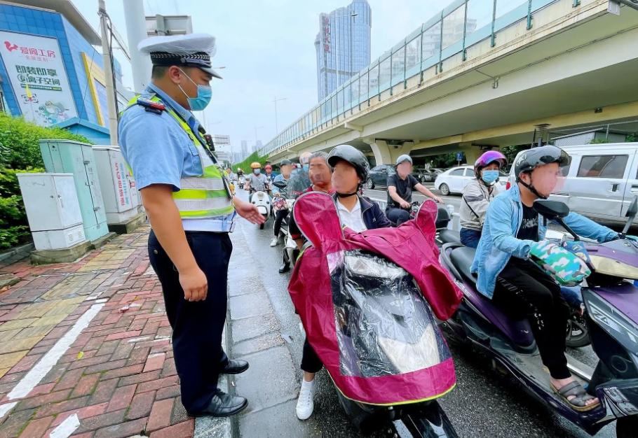闯限行怎么处罚？一次说清罚款、扣分和那些容易踩的坑