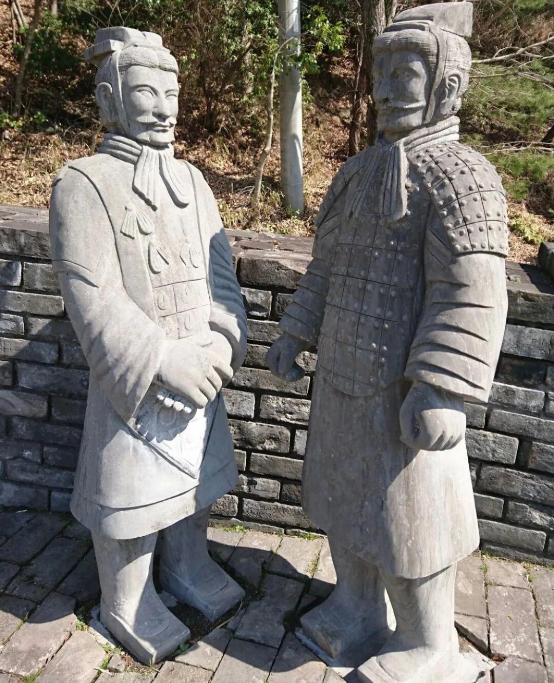 西安兵马俑疫情照片，那些被定格的空旷与坚守，到底记录了什么？
