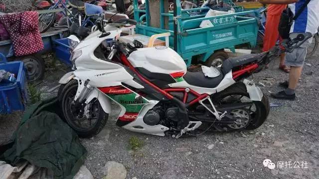 75骑摩托车，从肉包铁到老伙计，一篇给普通人的真实骑行指南
