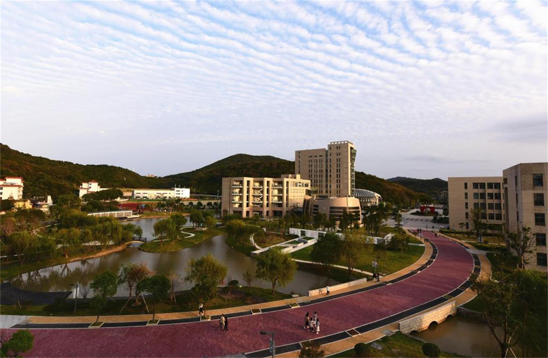 舟山旅游健康职业学院/舟山旅游健康职业学院地址