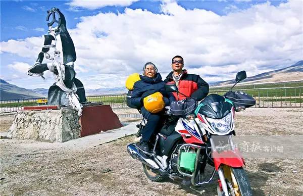 关庙骑摩托车，一个普通人的风、路和自由