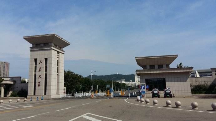 山大校区疫情亲历记，从猝不及防到心里有底，我捋清了这些事