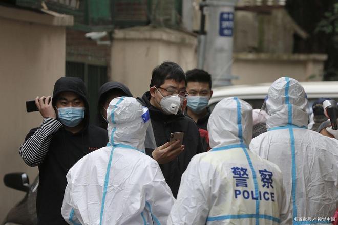 2023年才是疫情暴发？别急着反驳，听我把这事儿捋清楚