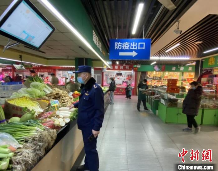 三元桥商场疑现病例/三元桥网红菜市场