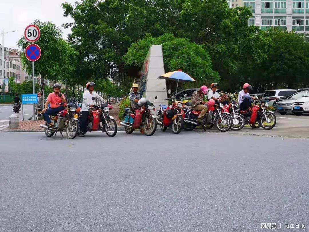 阳西骑摩托车，我在粤西小城吹了三天海风，才搞懂这些门道