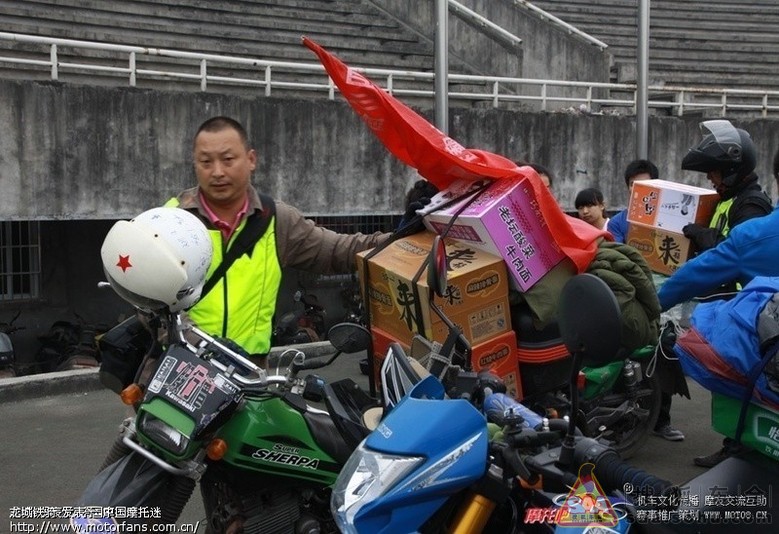 武钢骑摩托车，从青山红钢城到百里钢城的铁马记忆