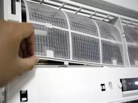 空调有异味怎么回事？从酸臭到霉味，一篇讲透根源和解决办法