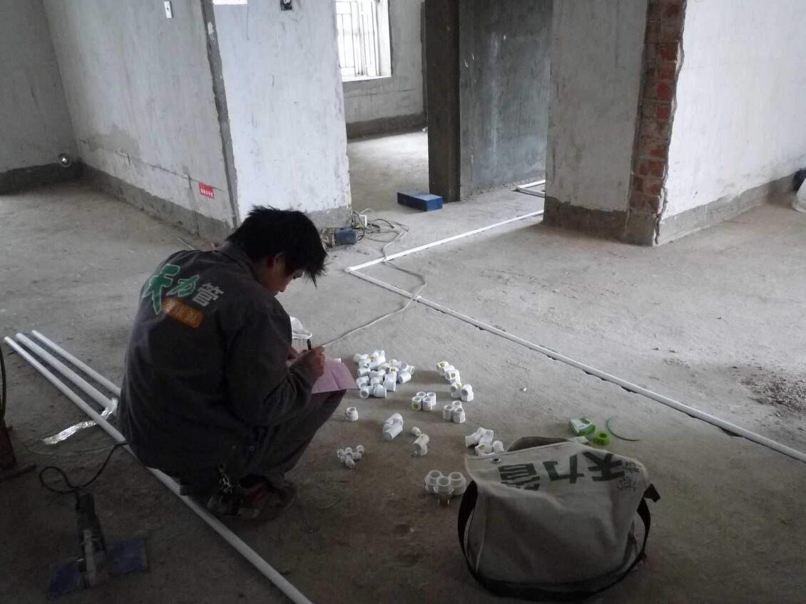螺纹怎么车？老师傅手把手教你把螺纹车得又光又准