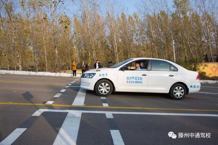 新手上路怎么练车？别慌，这份笨办法指南专门治手忙脚乱