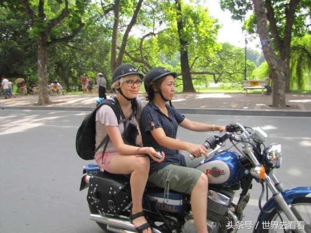 翻唱骑摩托车，当风与歌声一起灌进头盔，这事儿到底有多上头？