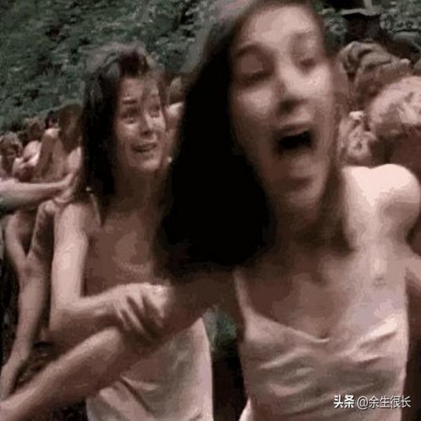 脱光骑摩托车，到底图个啥？聊聊这种疯狂行为背后的冷知识与真实风险