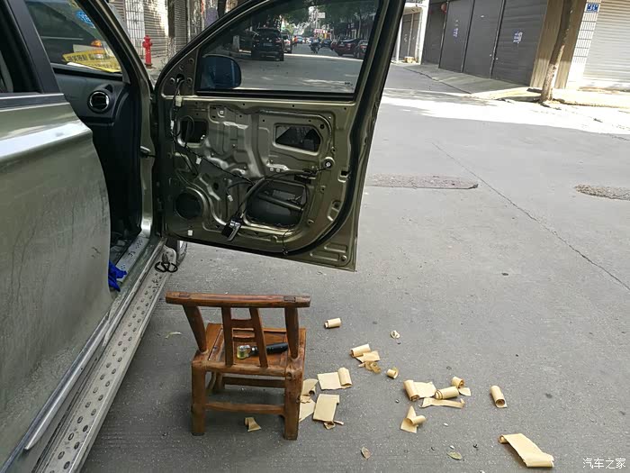 车门隔音怎么做？从铁皮鼓到图书馆的折腾实录