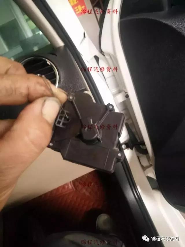 大众大灯开关怎么拆？手把手教你，从菜鸟到半熟手