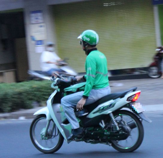 在塞尔维亚骑摩托车，从贝尔格莱德到塔拉山，一个普通骑手的真实体验