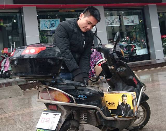 电动车怎么换电瓶？别急着掏钱，先看完这篇再动手