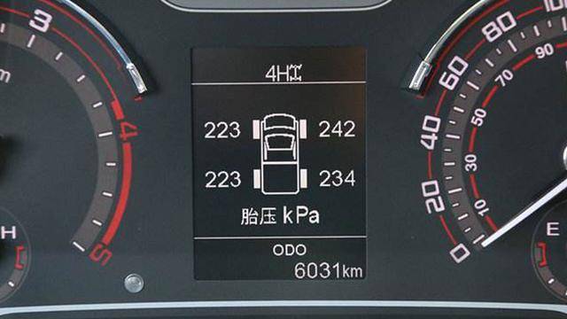 胎压传感器怎么匹配?自己动手省下200块,其实就这么点事 胎压传感器怎么匹配?自己动手省下200块,其实就这么点事